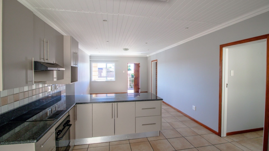 3 Bedroom Property for Sale in Beacon Bay North Eastern Cape